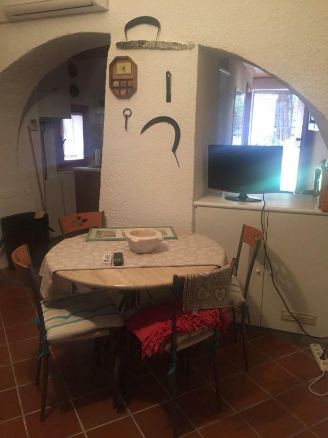 Villa Tavernetta A 10 Minuti Dal Mare à Diano San Pietro Extérieur photo